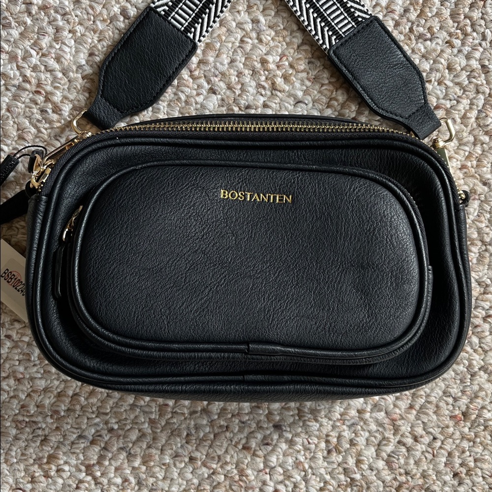 New! Black Crossbody travel purse - Picture 2 of 9